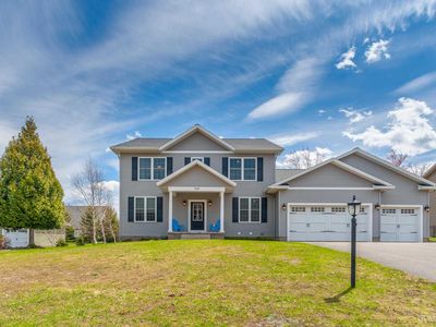 709 Horizons Dr