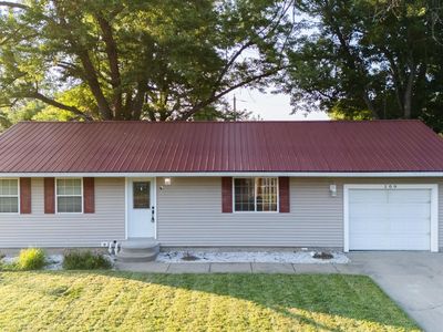 109 W Bittersweet Rd