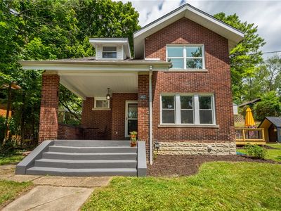 365 Castle Shannon Blvd