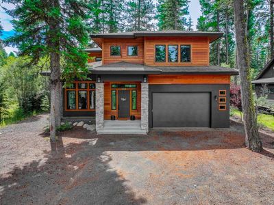 1016 Violet Way
