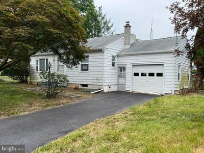 Property at 1811 Woodland Ave, Lancaster, PA