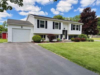 37 Sunnyfield Dr