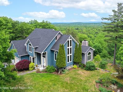 828 West Saugerties Woodstock Road