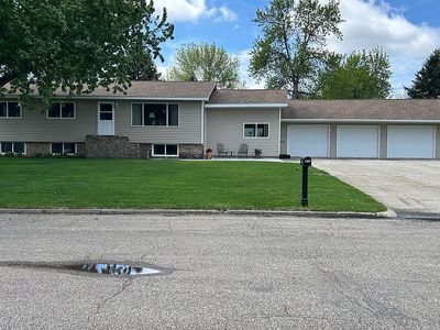 707 W 13th Ave