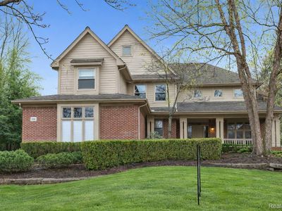 Property at 6621 Glenshaw Ct, West Bloomfield, MI