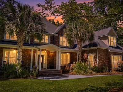 460 Chamberlin Dr.