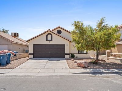 1925 Falcon Ridge St