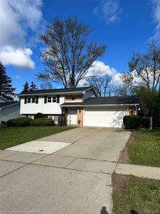 728 Jamestown Rd