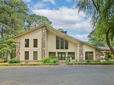 572 Cherrywood Dr