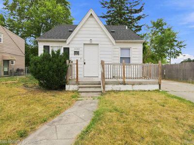 Property at 22165 Hayes Ave, Eastpointe, MI