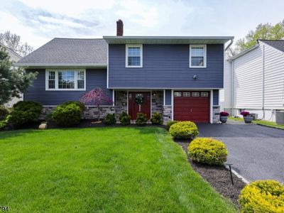 14 Dorset Dr