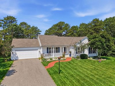 10 Dana Ct