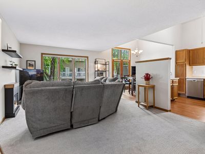 3240 Old Highway 8