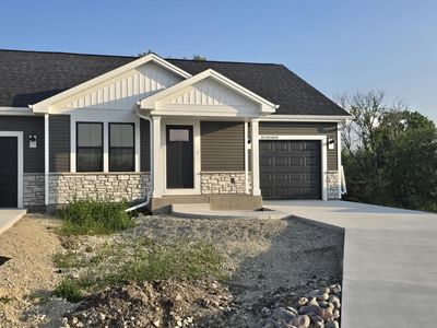 W219N16225 Primrose COURT