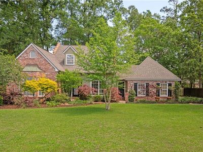 53 Colony Trail Dr