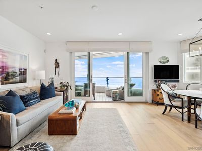 6767 Neptune Pl UNIT 206