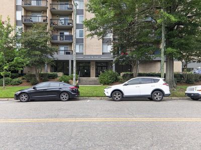 619 King St APT 402