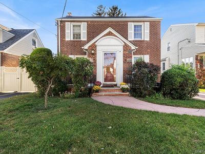 305 White Road