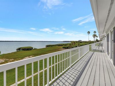 1451 Gulf Blvd APT 205