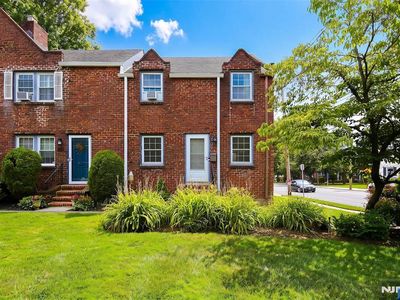 909 River Rd #1