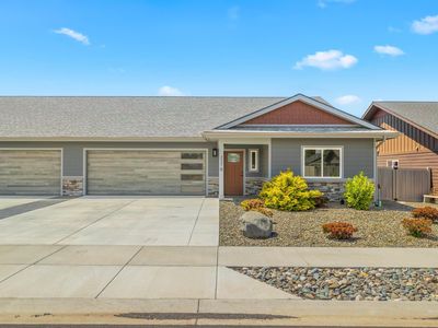 337 Park Dr #B