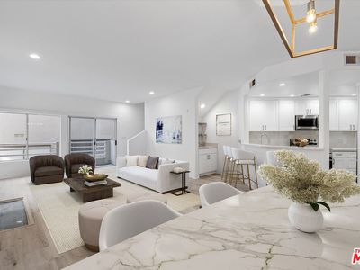 1160 Granville Ave APT 105