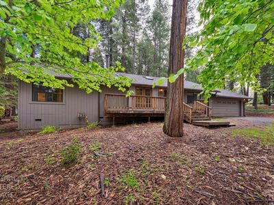 3210 Castlewood Cir