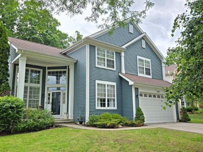 Property at 1965 S Finch Ct, Libertyville, IL