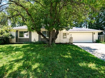 135 Whispering Pines St