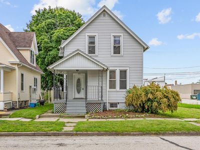 813 Huron AVENUE