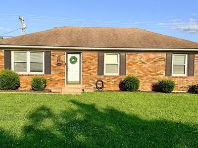 125 Oakmont Dr