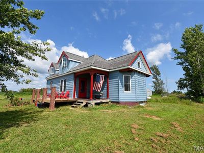 Property at 8975 State Route 4, Staunton, IL