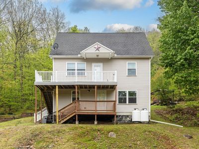 302 Middlefield Rd