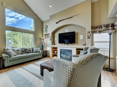 8453 Bed Straw Street