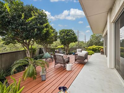 5050 Woodway Dr APT 2F