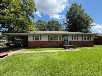 134 Buchanan Ave