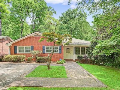 503 Durand Dr NE