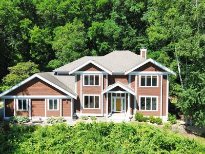 104 Forest Oak Ct