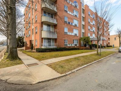 Property at 205 Mineola Boulevard #4D, Mineola, NY