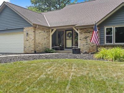 Property at 717 St Johns DRIVE, Delafield, WI