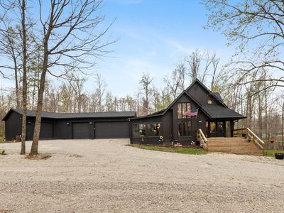 7811 Bean Blossom Rd