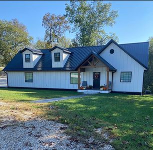 1986 N County Road 590 Rd W