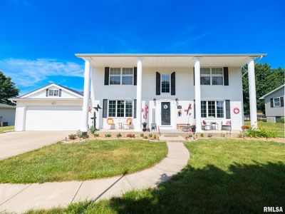 Property at 14380 Grandview Dr, Manito, IL