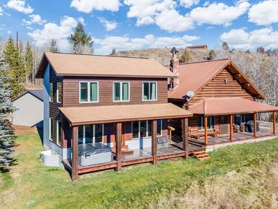 1547 Cherry Butte Rd