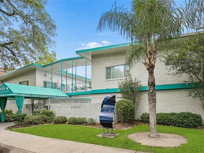 2833 Saint Charles Ave APT 25