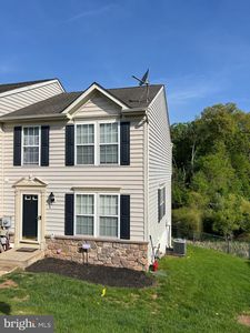 1805 Orchard View Rd