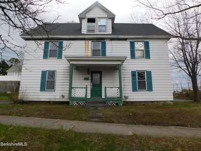 30 Lenox Ave