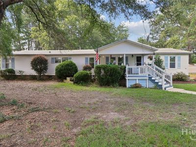 124 Edgewater Drive