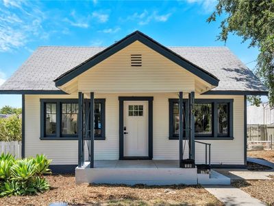 119 S Alta Vista Ave