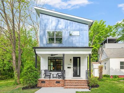 1202 S Bloodworth St